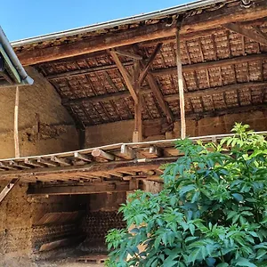 Privatunterkunft La Grange De Dav Et Tof, Lens-Lestang